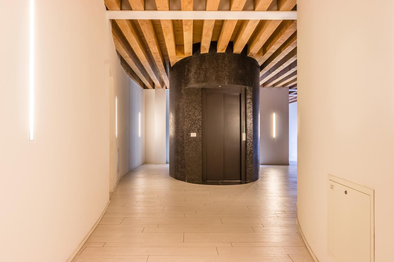 Centrale Mazzoni 10 Венеция Экстерьер фото